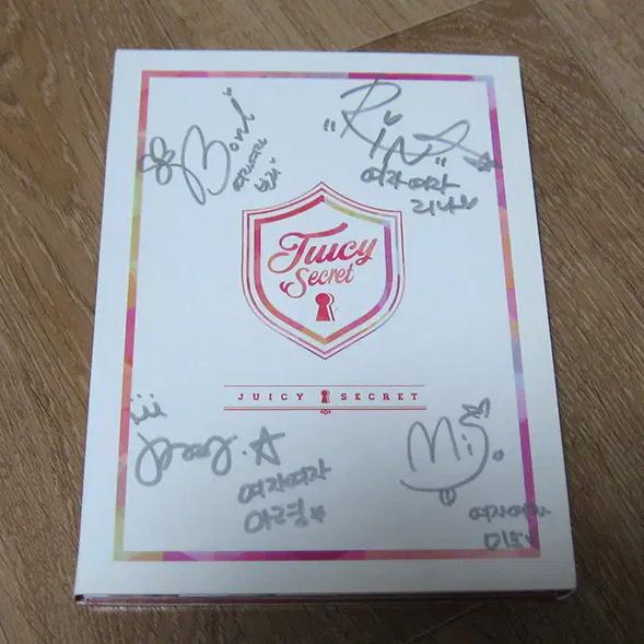 

Girl Girl Autographed Cd - Juicy Secret