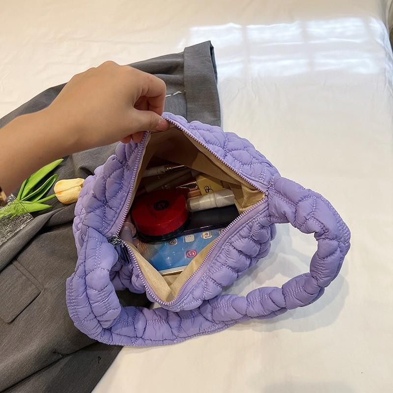 Pleated Cloud Bag Women's New Large-capacity Single-shoulder Cross-slung Woven Bubble Cotton Tote