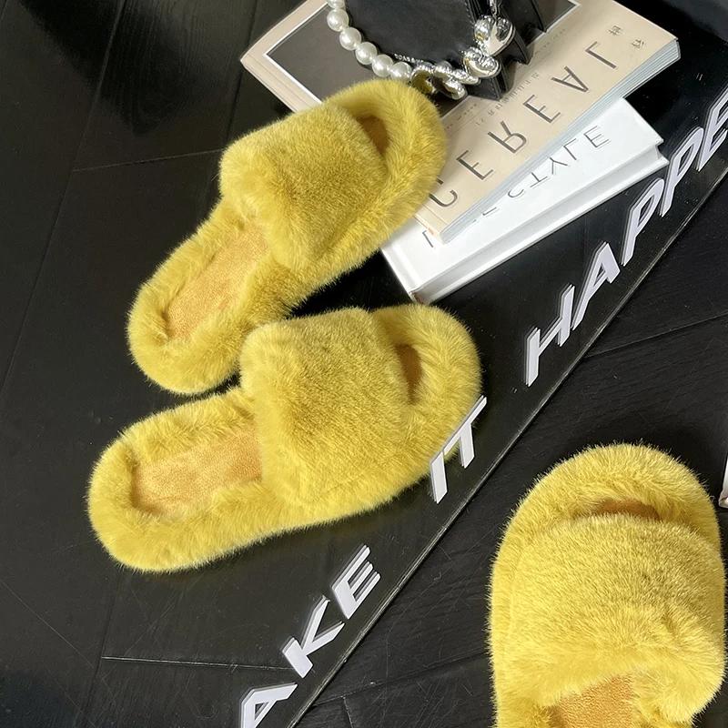 Pantoufles en fourrure épaisse à la mode, pantoufles en fourrure double, chaussures décontractées en coton pour la maison, pantoufles plates en peluche à bretelles croisées pour femmes