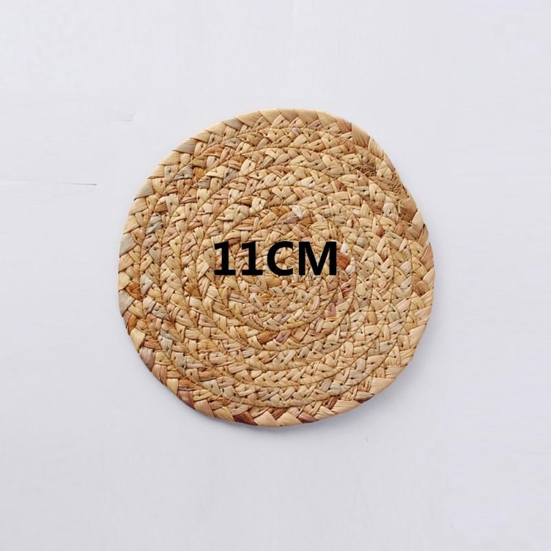 Round Woven Placemat Natural Water Hyacinth Place Mats Straw Table Mats for Dining Table Christmas Rustic Heat Resistant Cup Pad