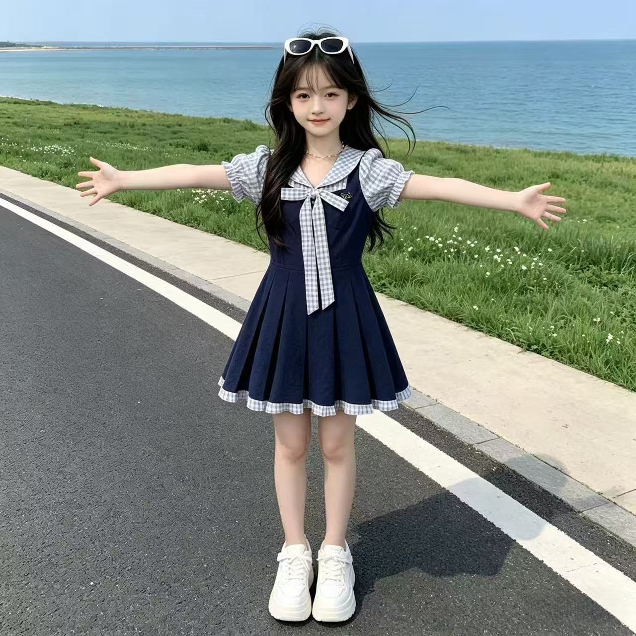 

Sweet Girl s Dress - Summer Children s Fashionable Princess Dress 130