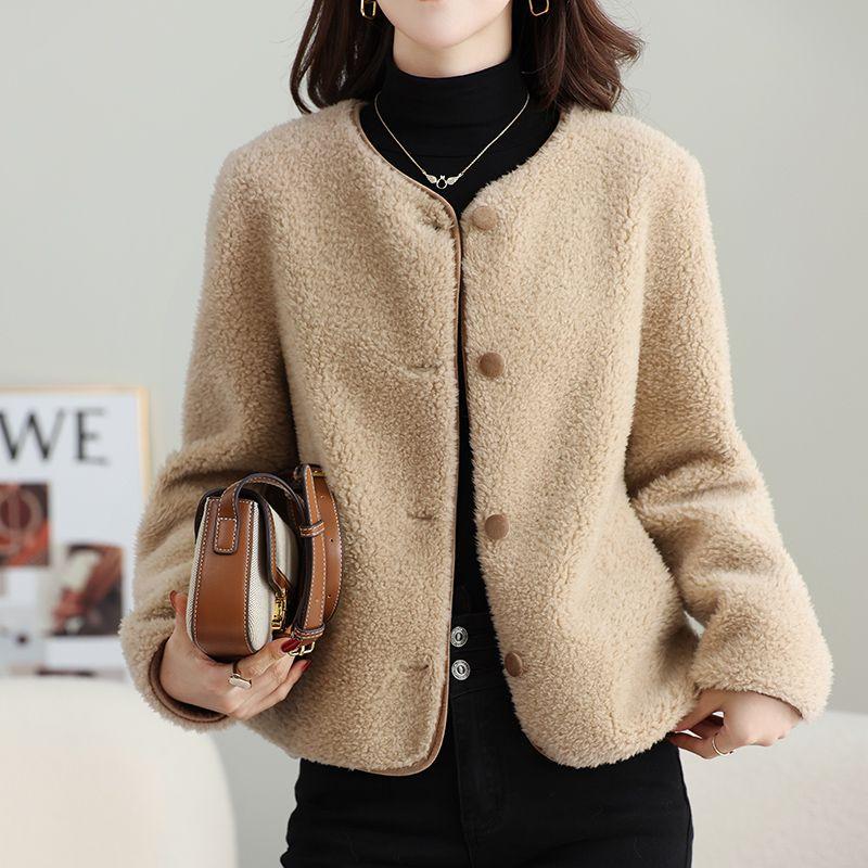 Faux Lamb Fur Coat Autumn Winter Fur And Leather One-Piece Overcoat Women's Short Style