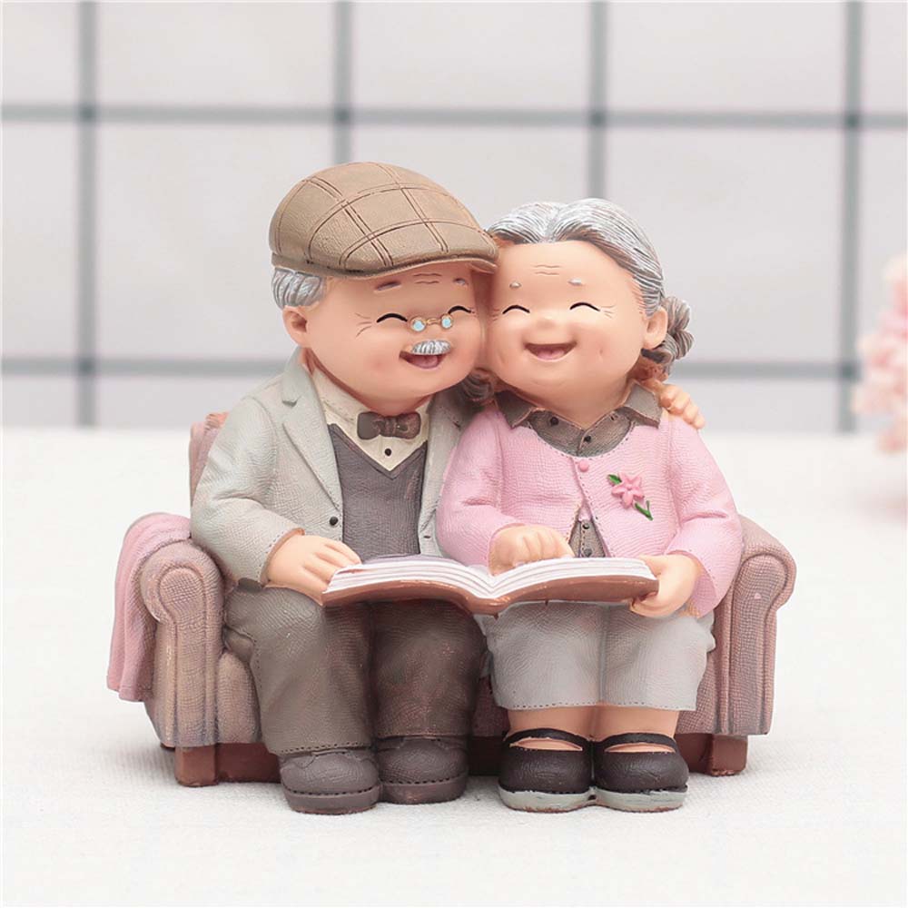 DIY Ornaments Home Decoration Sweety Lovers Grandparents Model Lovers Figurine Couples Figurine