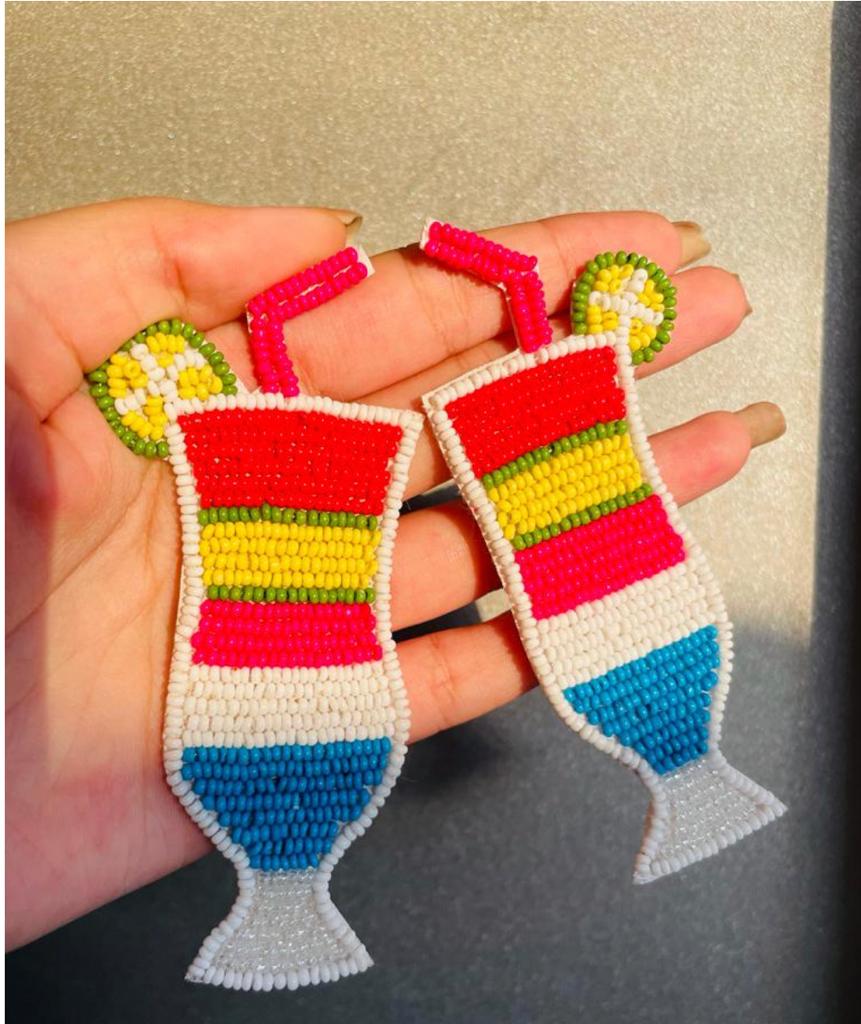 

Handmade Beautiful Earring Bottle