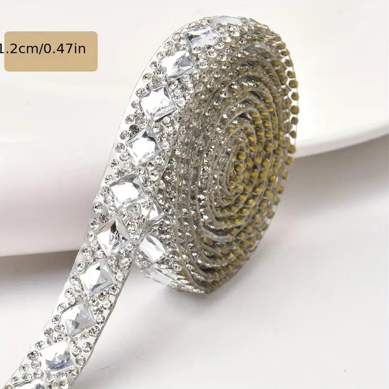 

12MM Rhinestone Strip Adhesive Backing DIY Rhinestone Ribbon for Crafting and Decoration Suitable for Various Projects and Applications One Size белый