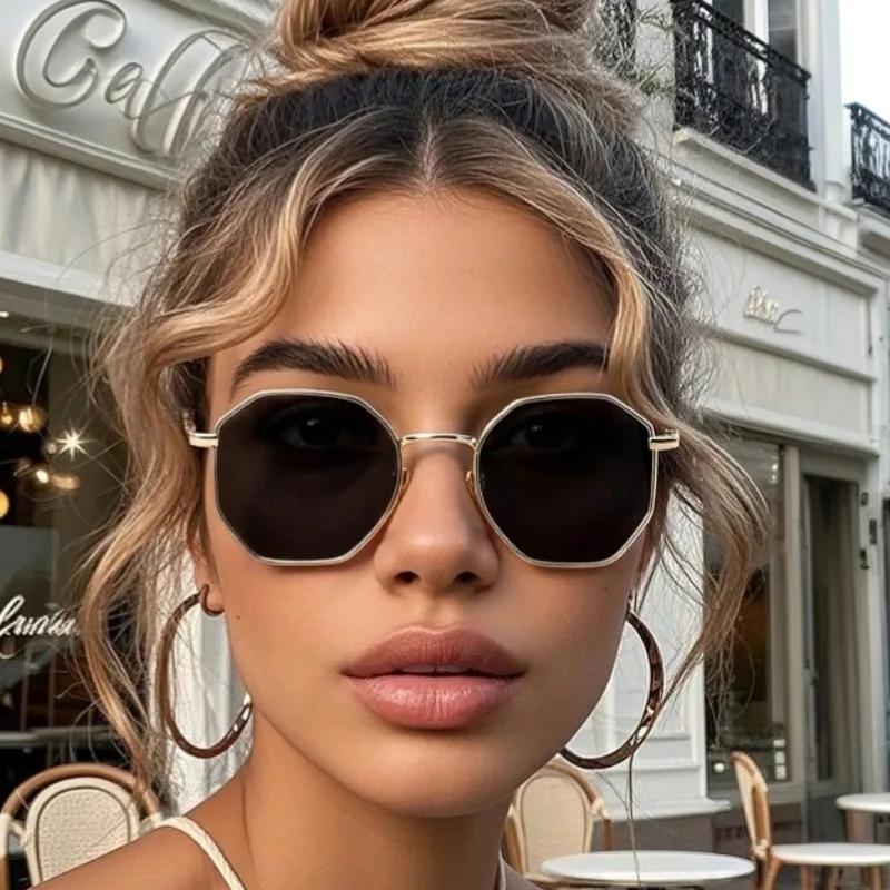 New Fashion Men Women Square Sunglasses Brand Designer Metal Frame Sun Glasses Uv400 Eyeglasses Simplity Alloy Frame Eyewear