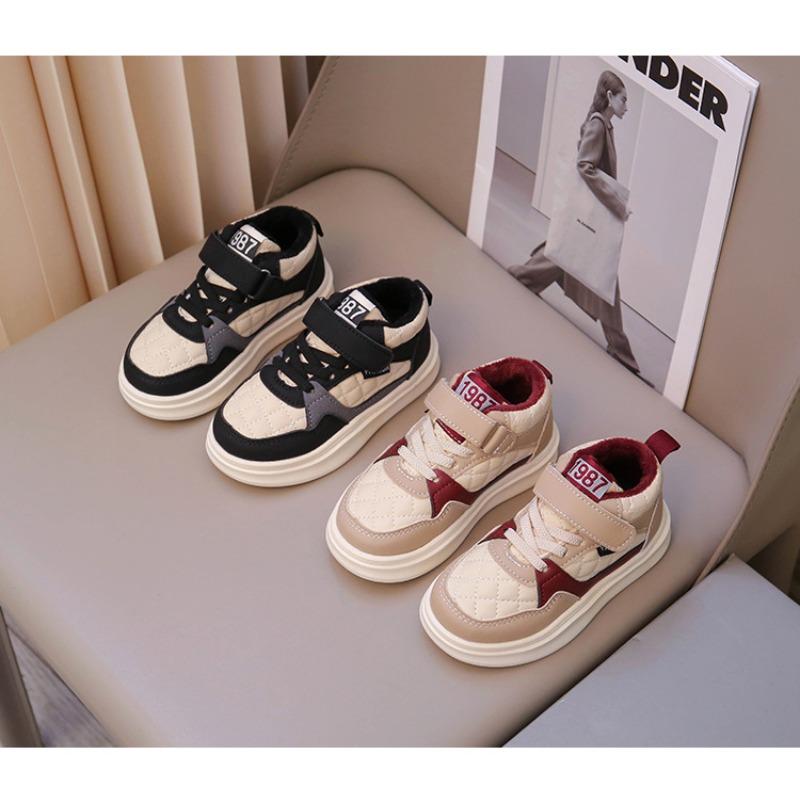 Children's shoes velvet autumn and winter new boys two cotton shoes girls baby high top board shoes children's sports shoes