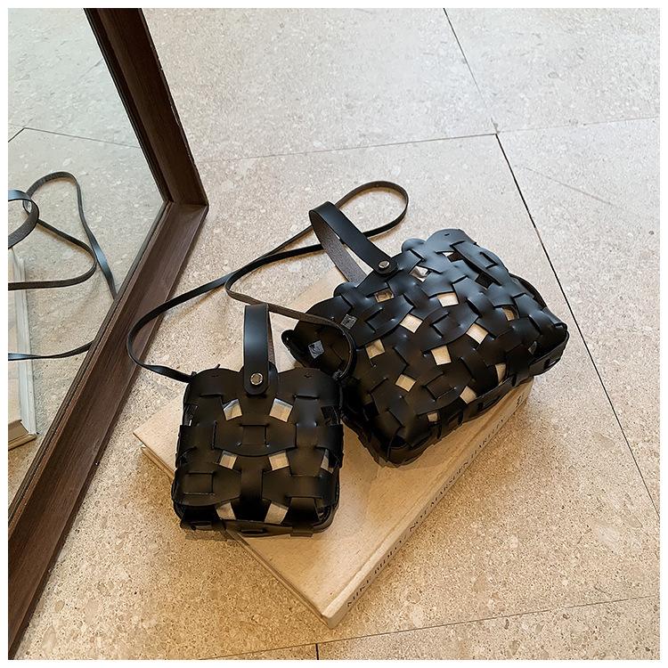 

Новая полая женская сумка-ведро в стиле ретро, ручная работа, европейская и американская одно плечо, косая сумка из искусственной кожи, маленькая сумка Small