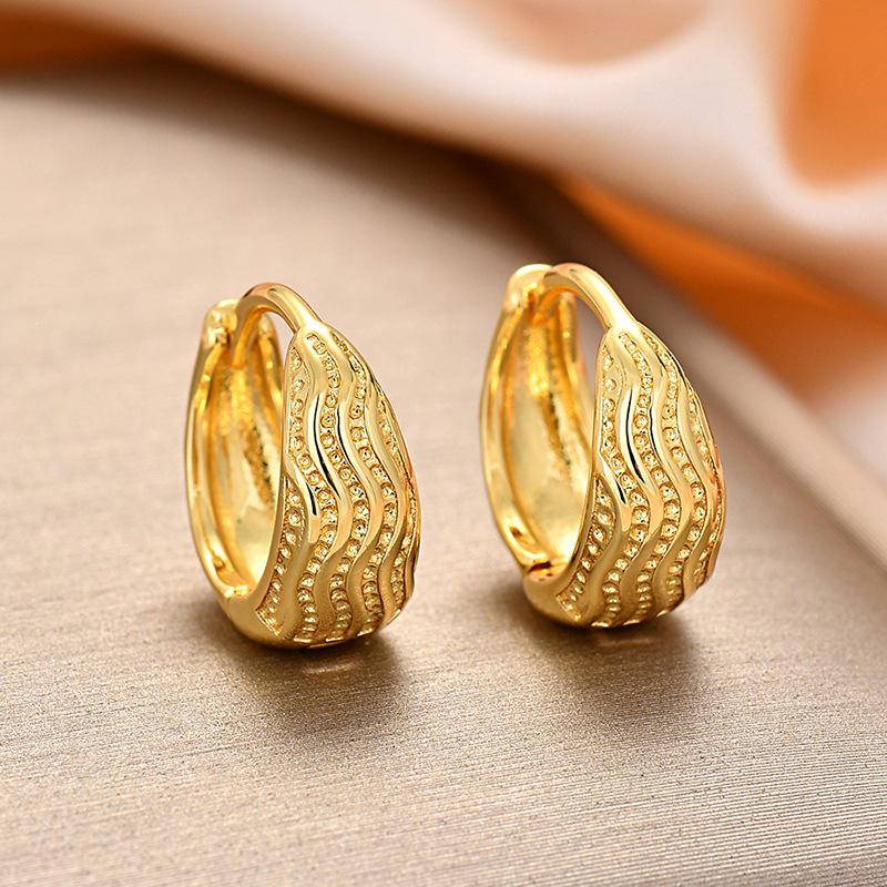 Cross-Border Fashion Light Luxury Retro Bronze Gold-Plated Geometric Earrings with Unique Design for Women