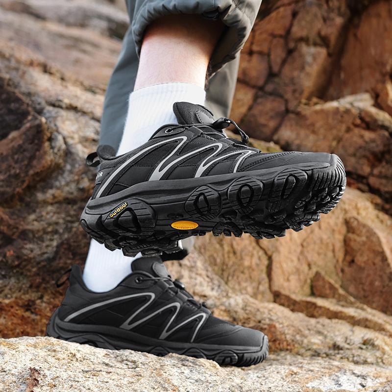 New Outdoor Hiking Shoes For Couples Lightweight And Breathable Sports Shoes Suitable For Both Men And Women Camping