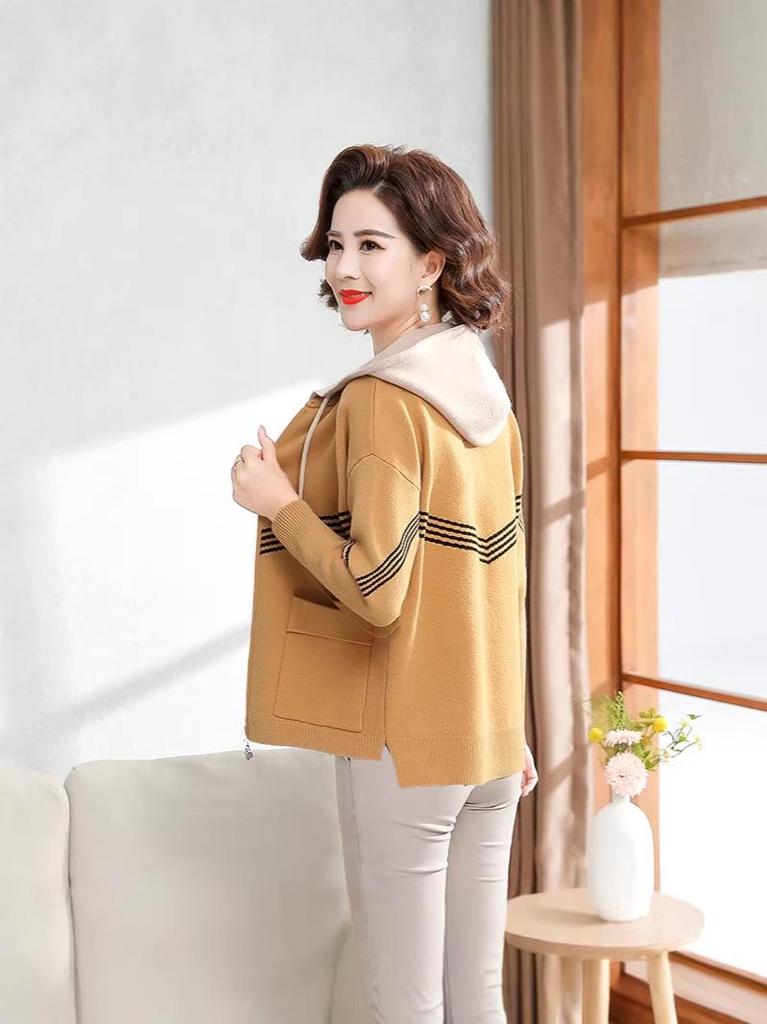 Mom's Stylish 2023 Knit Hooded Cardigan Jacket for Middle-Aged & Elderly Women