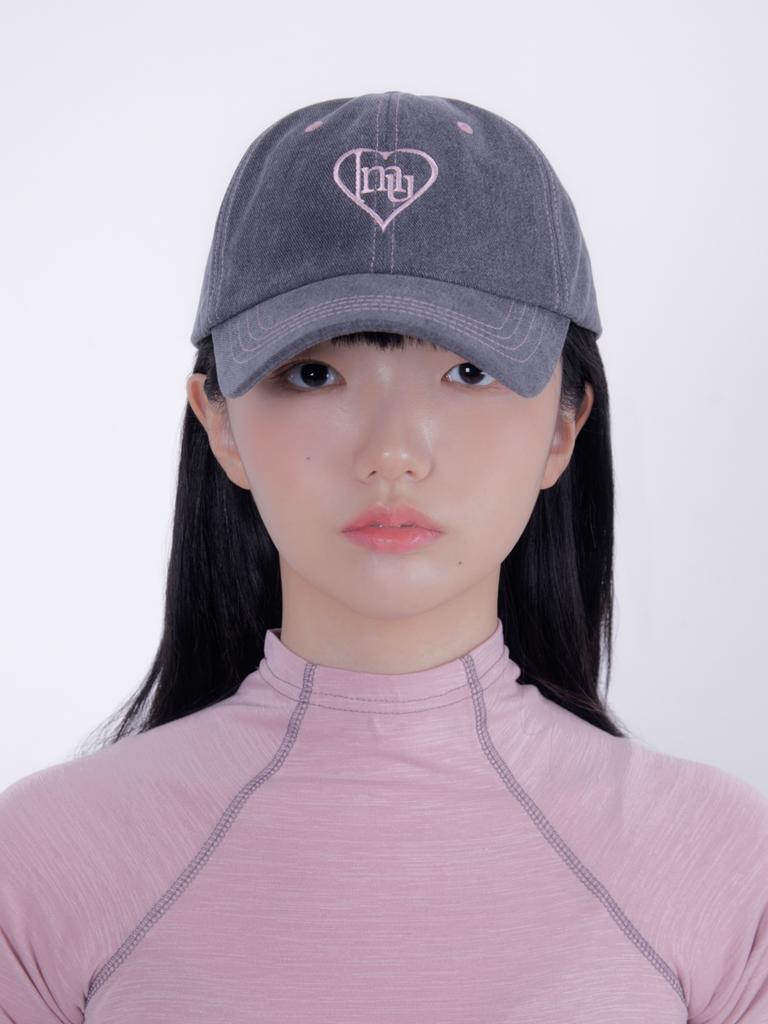 INNERMUSEUM Heart Symbol Ball Cap (Charcoal)