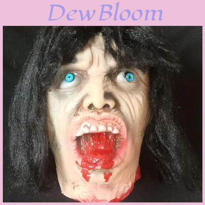 Horror Haunted House Decor With Bloody Head Prop For Halloween Scare Events