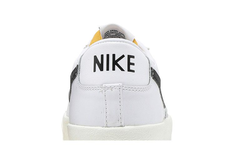 Nike Men's Blazer Low '77 Vintage 'White Black'
