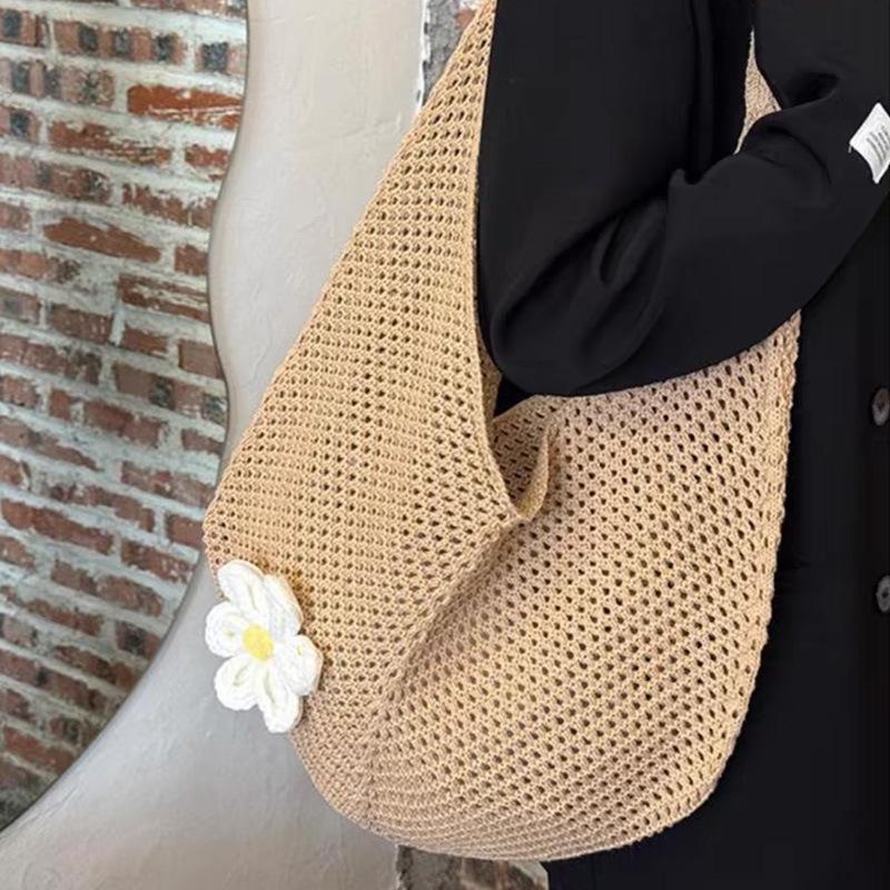 Large capacity woven tote bag women's exquisite flower knitted oblique span bag seaside leisure vacation beach bag