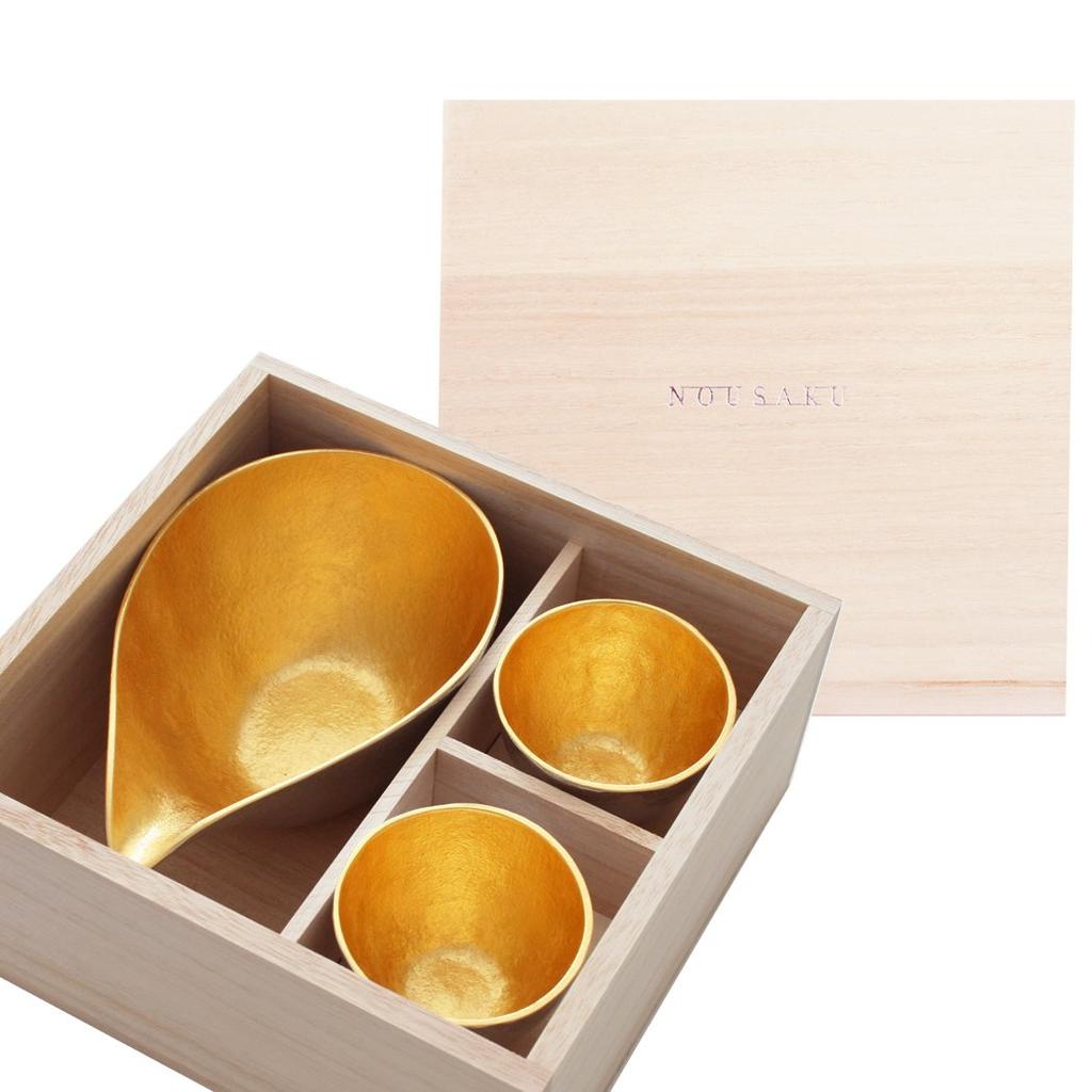Nousaku Gold Leaf Sake Set Katakuchi Guinomi (Ichigo × 1, × 2)