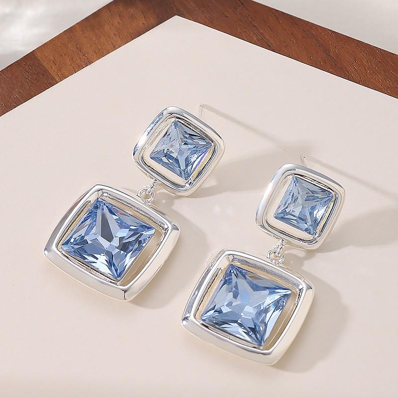 Geometric Glass Crystal Stud Earrings Women Minimalist Chic Statement Jewelry Silver-Plated Copper Post 2025 Fashion