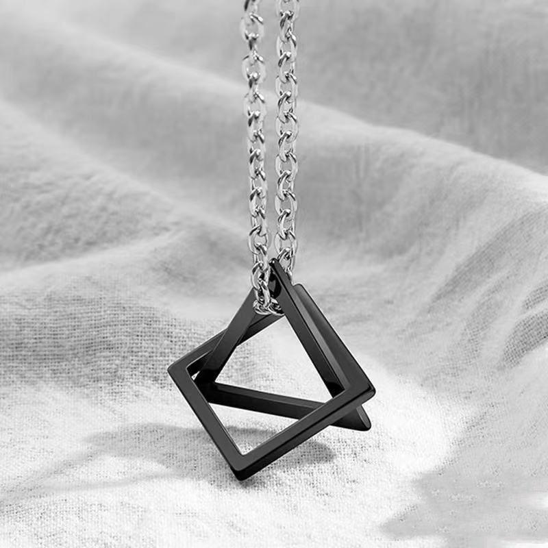 RUI RUI YU Geometry Interlocking Square Triangle Male Pendant for Men Zinc Alloy Modern Trendy Geometric Stacking Streetwear Necklace