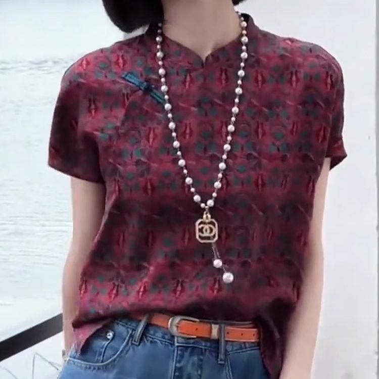 

Бордовая внешняя футболка с коротким рукавом женская 2025 лето лето высококачественная большого размера белая майка M [Recommended below 50kg]