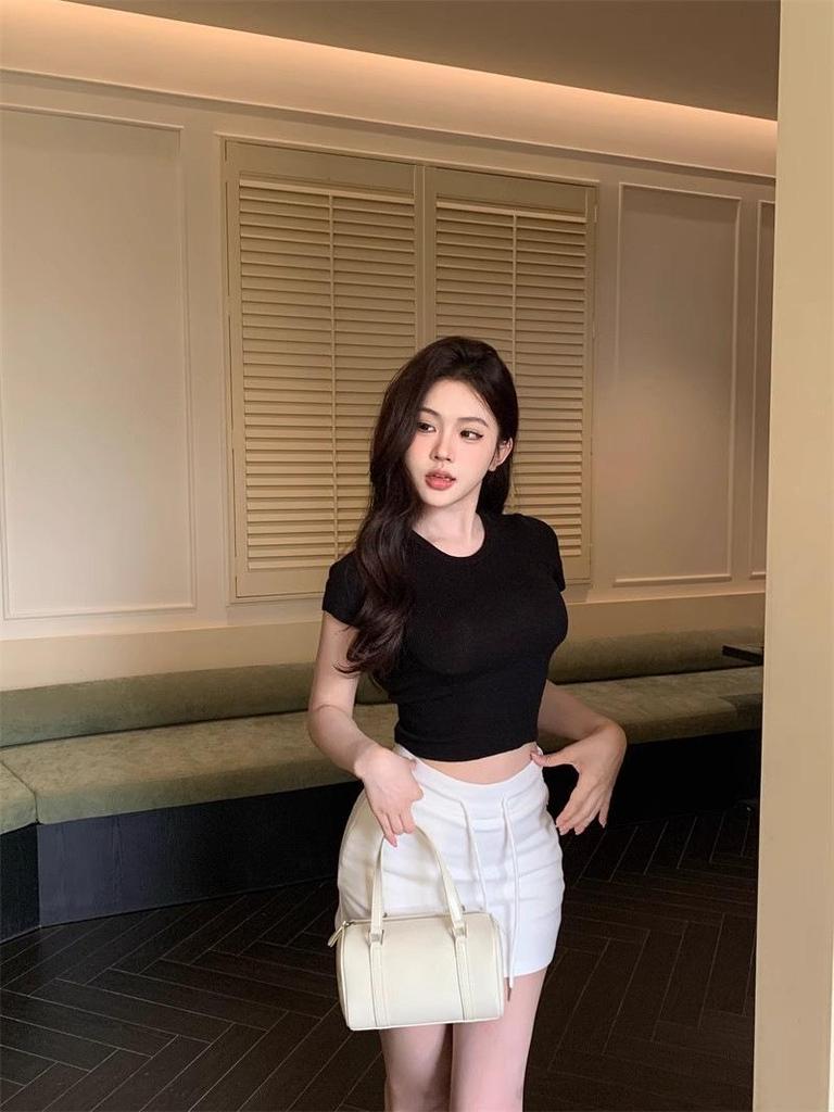 2025 Women's Summer Slim Fit Back Cutout Tee with Drawstring - Pure & Stylish