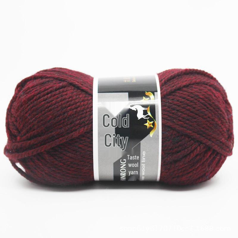 Cold Velvet Hand-Knitted Medium-Thick Wool Yarn for DIY Scarves, Coats, and Knitting Projects.