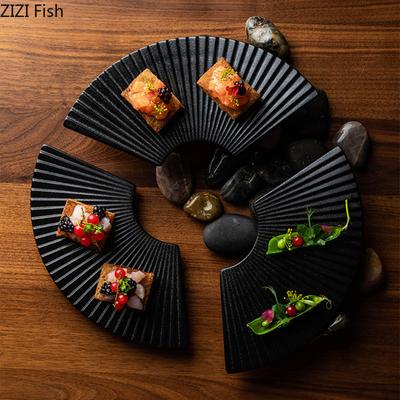 Piatto a Strisce a Forma di Ventaglio Ristorante Piatto Creativo per Sushi Piatto da Decorazione per Torta Dessert per il Tè Pomeridiano Stoviglie in Ceramica per la Colazione a Casa
