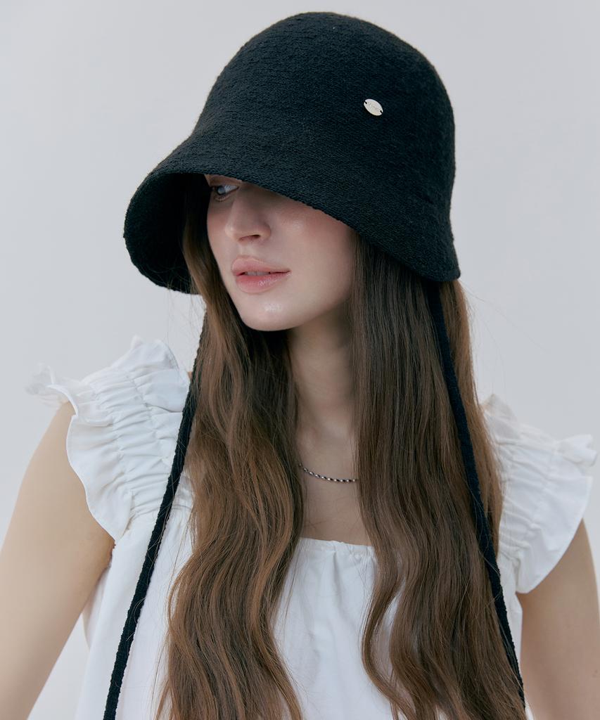 Mineti Curved Brim Studded Knit Bonnet Hat F 10626 Mt