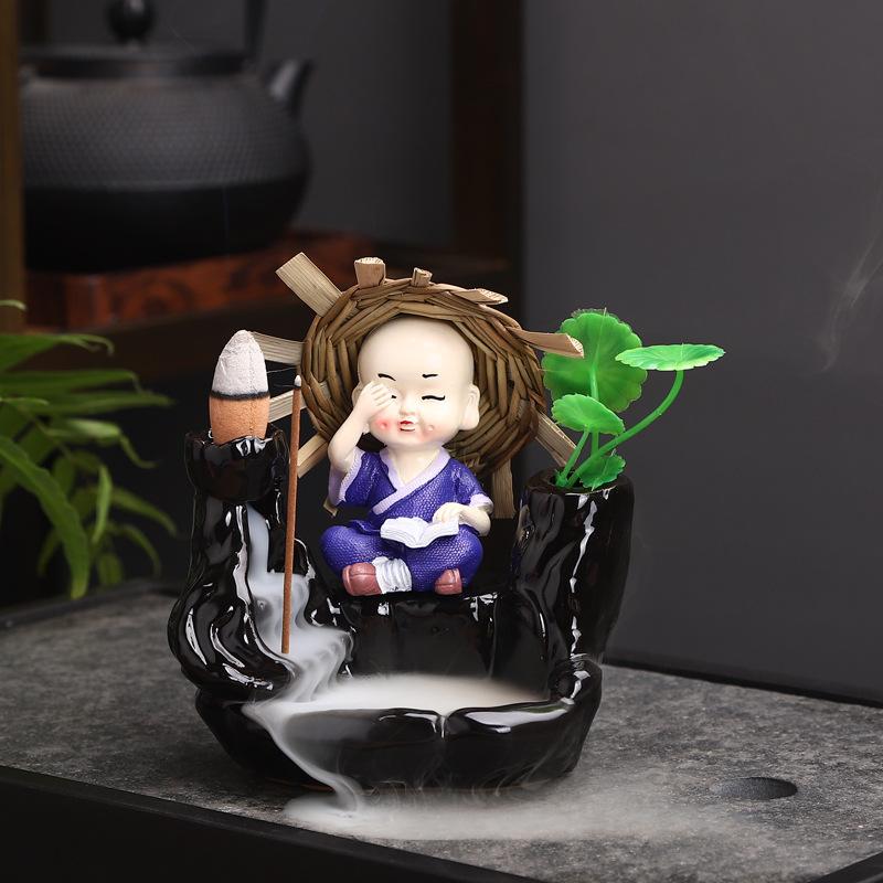 Hinterbrenner Keramik neue kreative Ornamente Räuchergefäß kleiner Mönch Berg fließendes Wasser