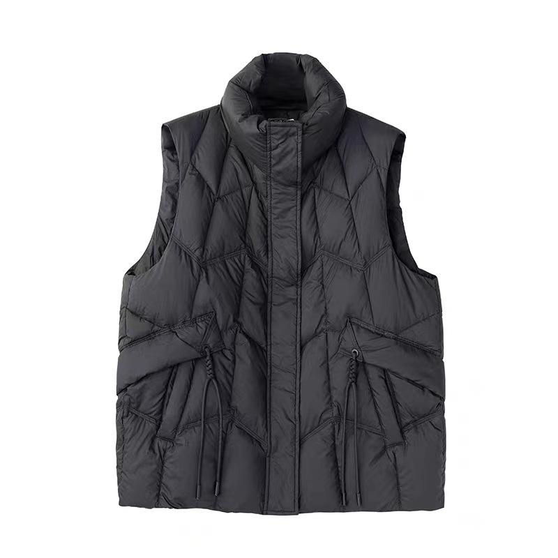 Stand-up collar down vest women's 2024 winter new fashion design sense twist rope warm vest outside vest tide