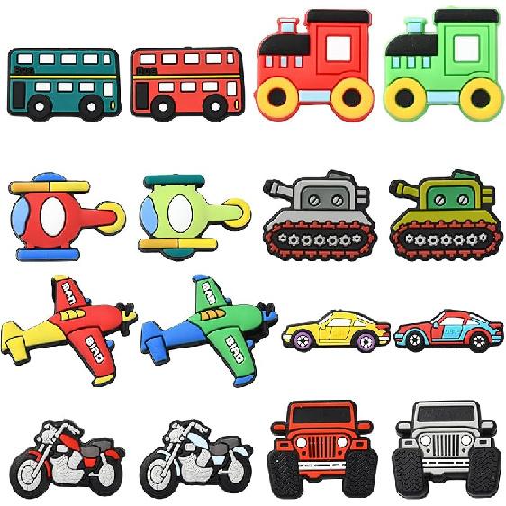 LiQunSweet 15 Pcs 15 Styles Christmas Theme Silicone Beads Santa Claus Tree Socks Snowman Snowflake Beads for DIY Jewelry Keychain Pen Craft