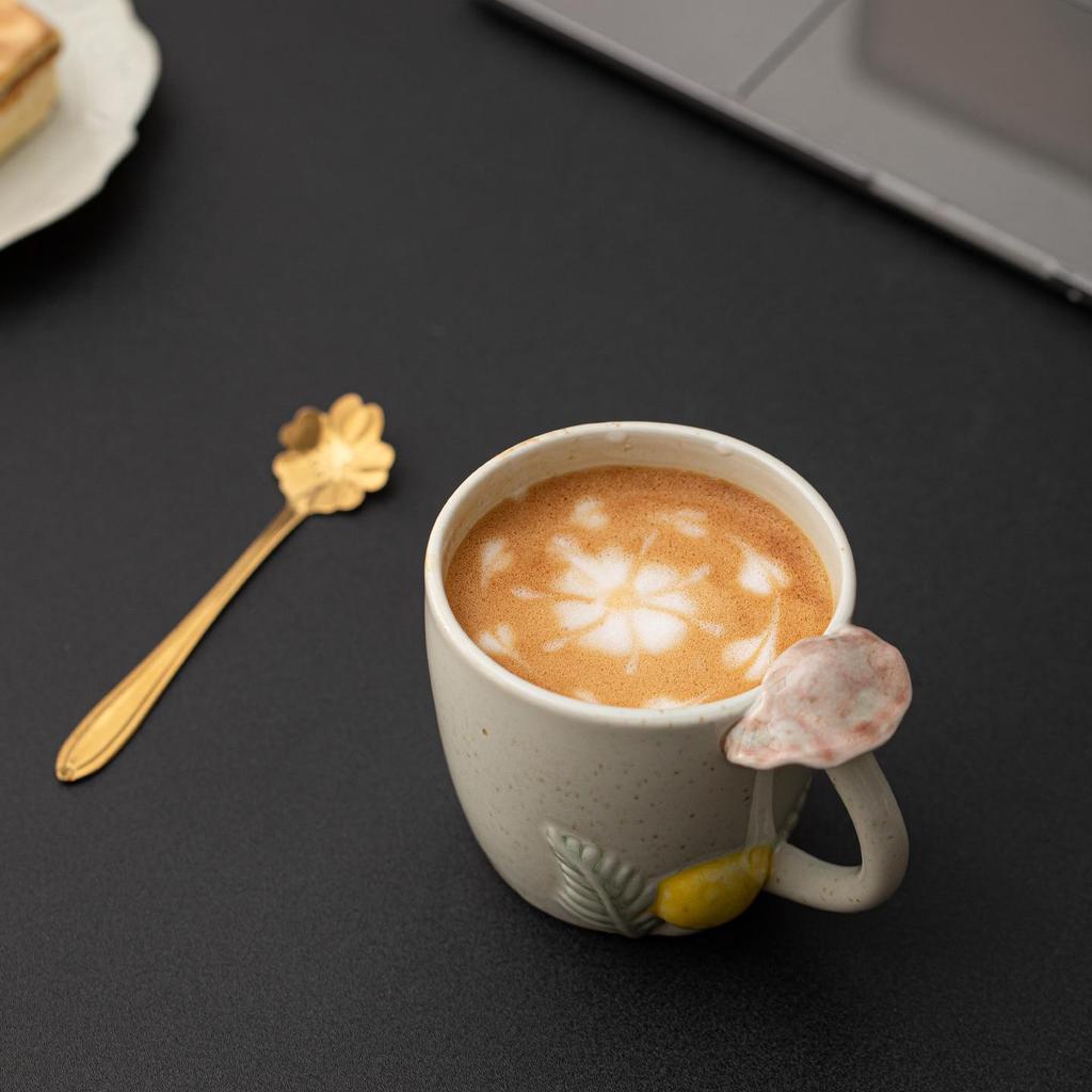 Forest-Themed 3D Ceramic Mushroom Mug - Handmade Breakfast & Coffee Cup