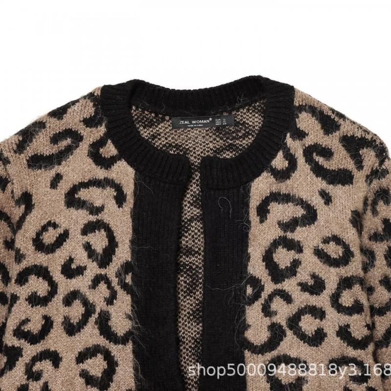 Womens 2026 Retro Animal Print Knit Cardigan Sweater Long Sleeve Round Neck Casual Streetwear