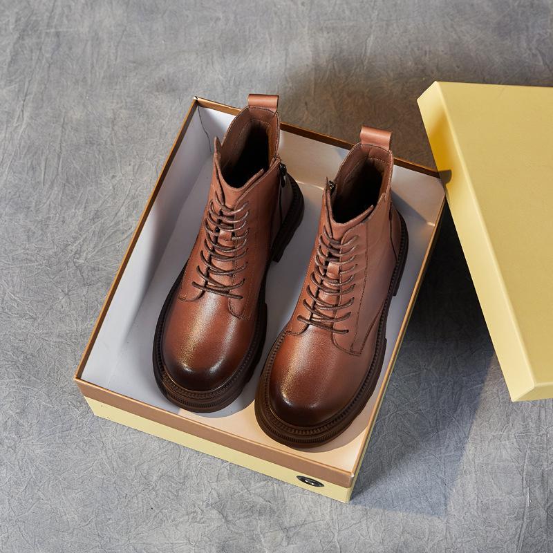 

Ботинки Мартин из коровьей кожи первого слоя женские 2025 осень и зима новые кожаные резиновая подошва повседневные ретро средняя голень короткие ботинки женские ботинки 40