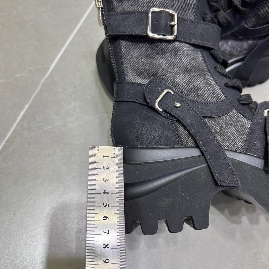 Dámské boty Martin 2025 nové kožené kombinované látkové boty na silné platformě s pásky módní lokomotivní boty malé krátké boty