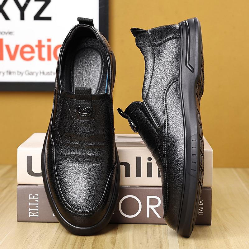 Fashion Business Casual Shoes for Men Solid Color New Designer Shoes Male Spring Autumn Soft Leather Loafers Man