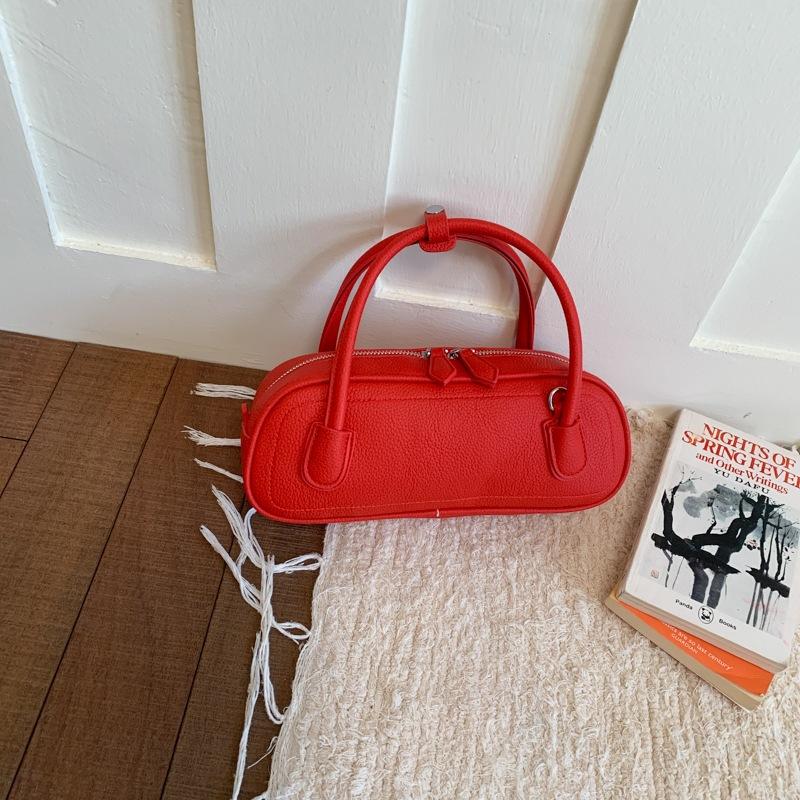 Handbag Stylish and Unique Boston Bag for Casual Commuting, Single Shoulder Strap Design
