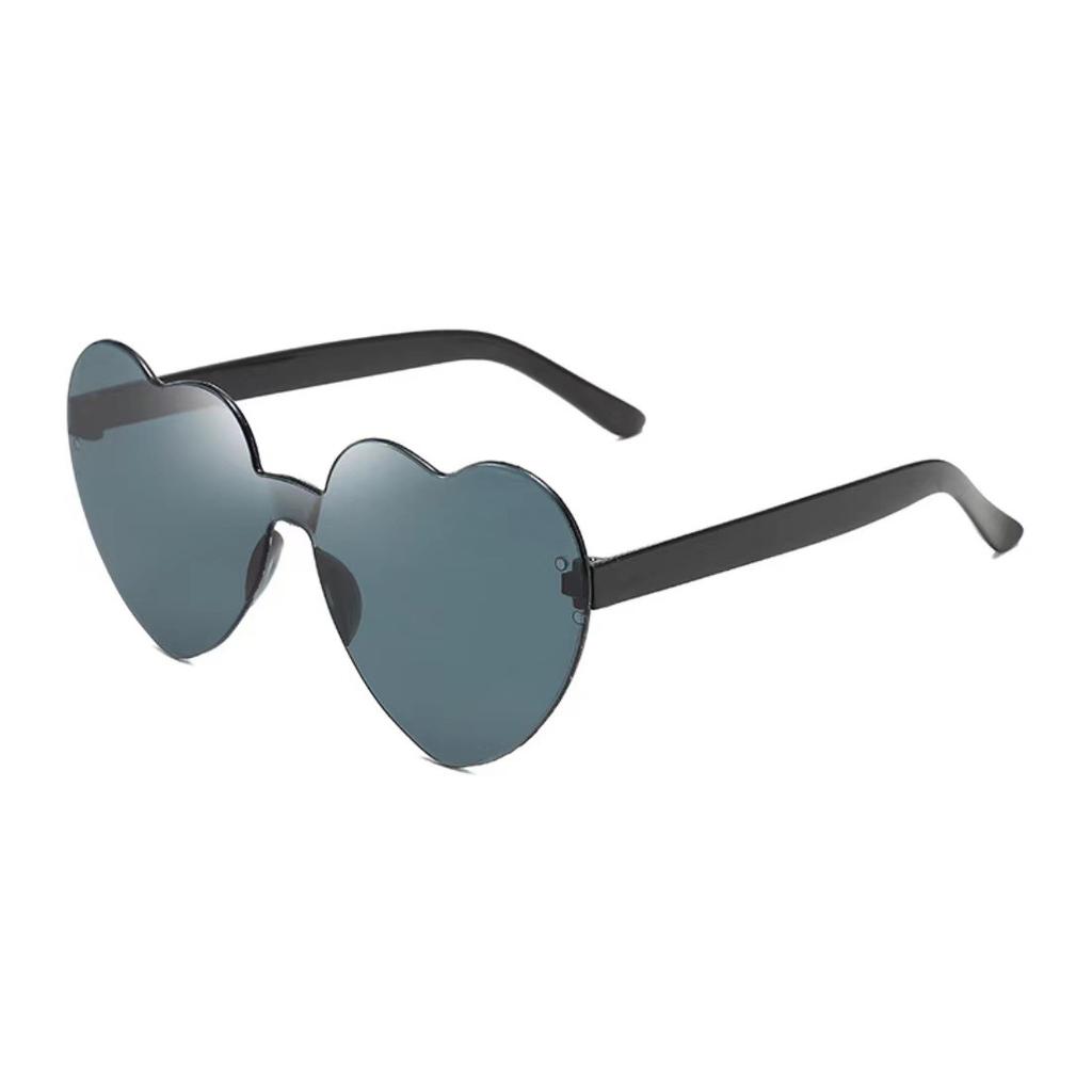 KAMMPT Rimless Heart Shaped Sunglasses 2024 Women Fashion Vacation Beach Outdoor Shades Trendy Stylish Design Party Sun Glasses