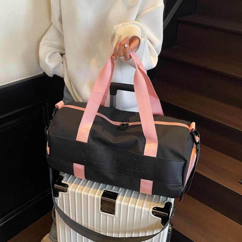 New Sport Gym Bag Women Outdoor Waterproof Travel Duffel Bag for Swimming Leisure Travel Bag