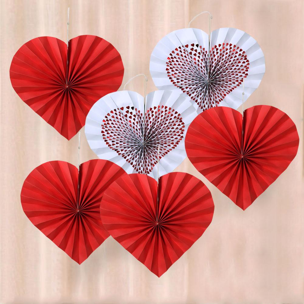 Fan Paper Decorative Flowers In Heart Shape For Romantic Valentines Day Events