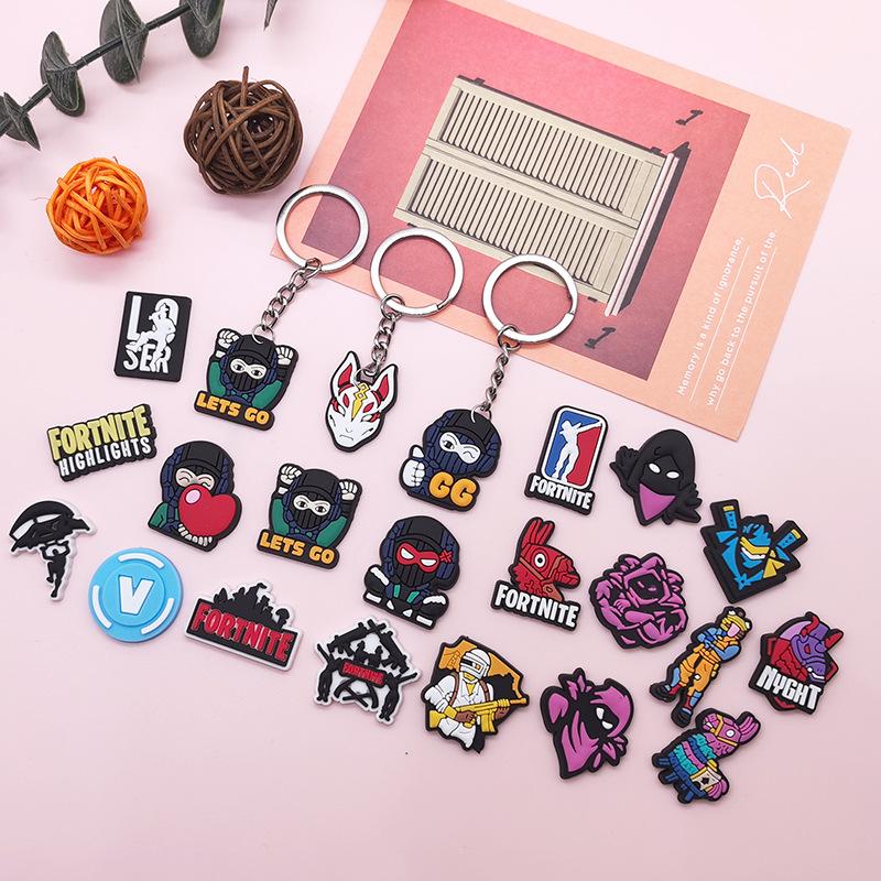 32pcs Game Fortnite Keychain Anime Kawaii Backpack Pendant Decoration Cartoon Car Keyring Cosplay Key Chain Collection Fans Toy Carry Mini Lightweight