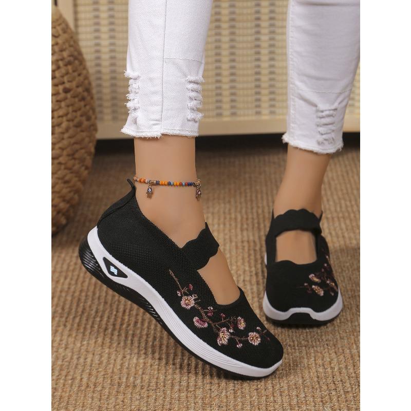 Women’s Breathable Slip-On Casual Sneakers, Soft Sole Comfortable Mom Shoes