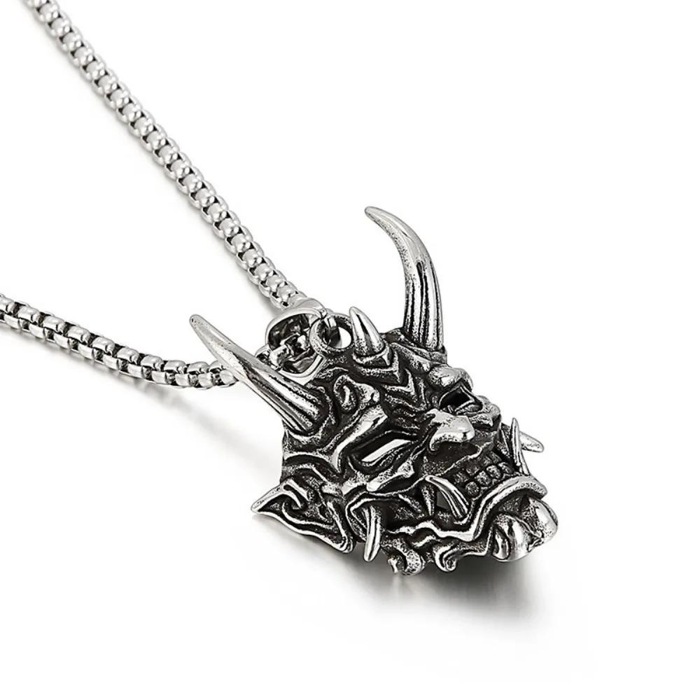 Vintage Punk Demon Mask Samurai Ghost Pendant Necklace Men's and Women's Long Chain Hip Hop Rock Party Necklace Gift Accessories