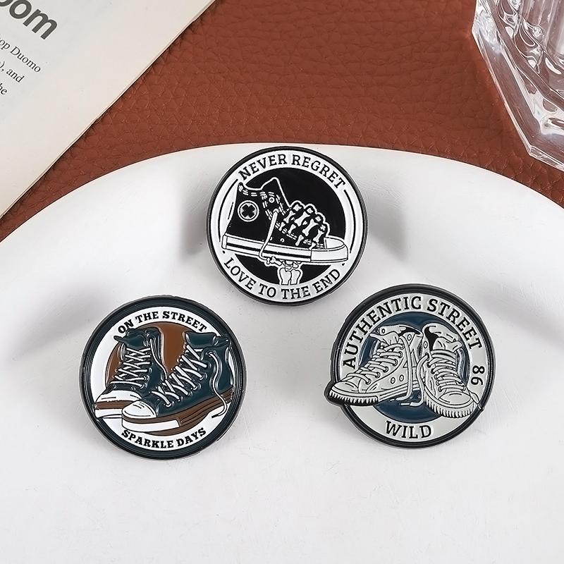 Canvas Shoes Enamel Pins Custom NEVER REGRET LOVE TO THE END Brooches Lapel Badges Clothes Punk Jewelry Gift for Friends