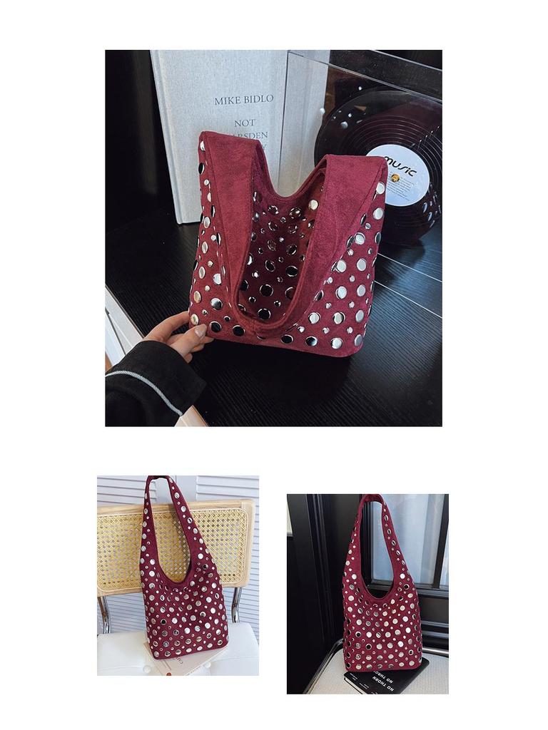 Women's Retro Punk Rivet-Studded Shoulder Bag - European/American Style