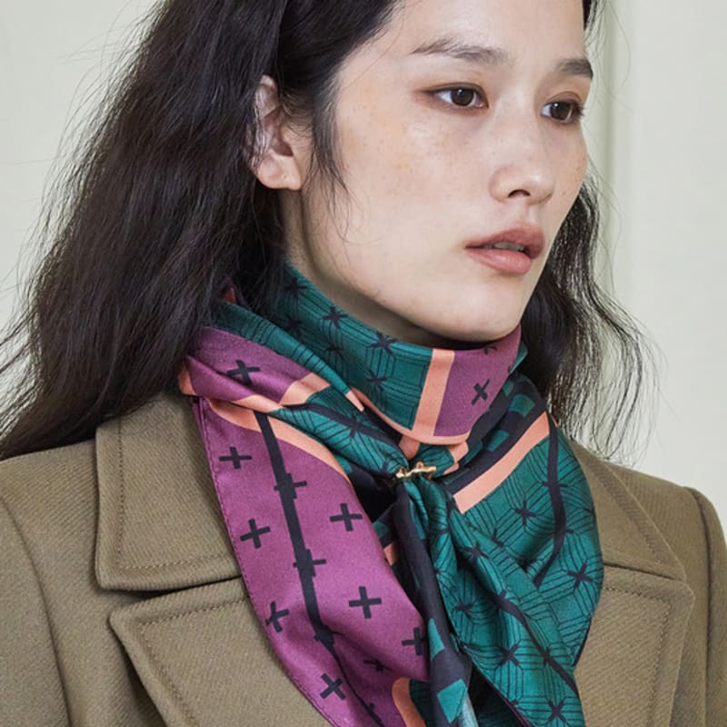 ANA MAISON Makeup Show Silk Square Scarf PM-1400 [90x90]