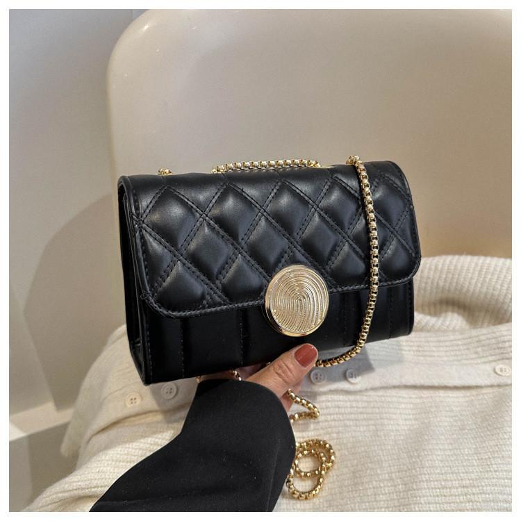 Simple And Stylish High Quality Embroidery Thread Women s Bag 2024 Solid Color New Diamond Chain Urban Minimalist Pu Shoulder Bag чёрный