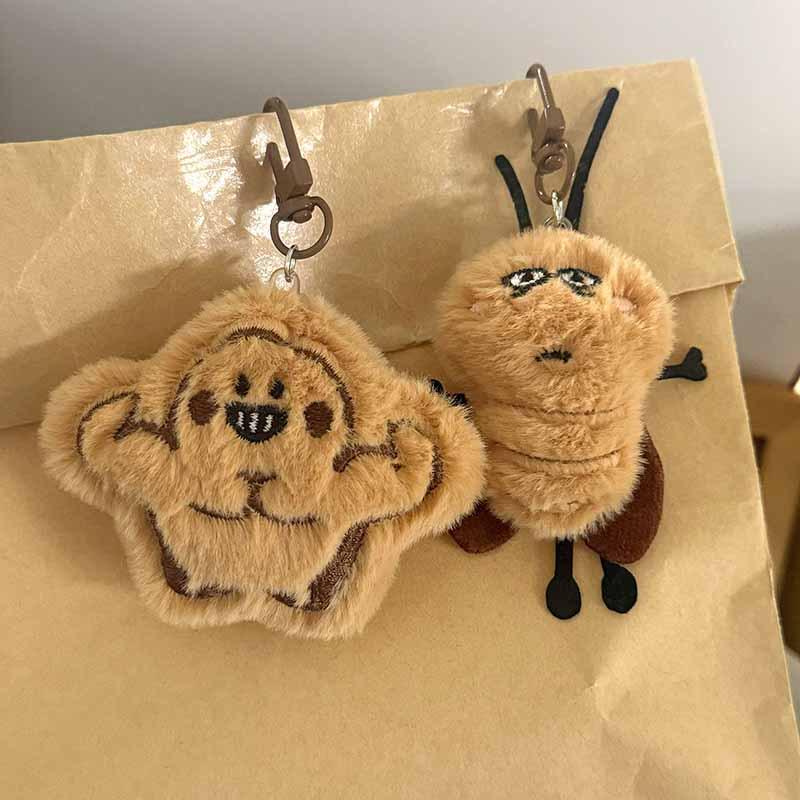 Cute Cartoon Cockroach Plush Keychain: Fun Schoolbag Pendant & Bestie Gift
