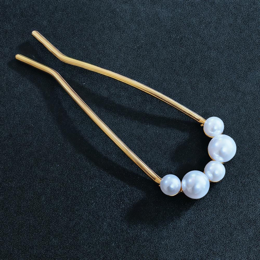 Elegant Blue Crystal Flower Hair Combs Pins Women Daily U-shaped Hairpin For Bun Hairstyle Female Hair Updo Pin Accessories Gift