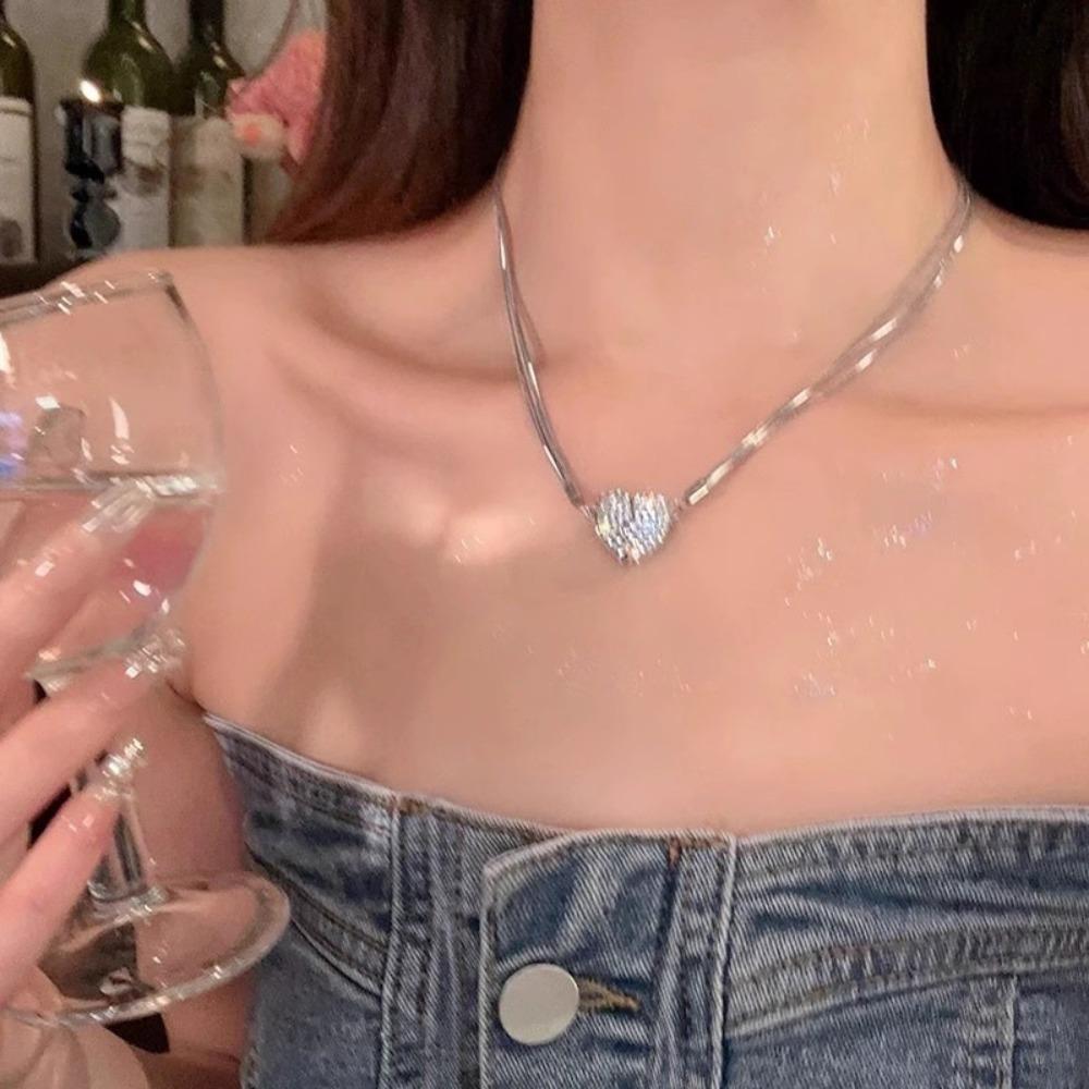 Elegante Verlobungsketten Wunderschöne Schlüsselbeinkette Heißer Verkauf Diamantkette Jubiläumsgeschenk
