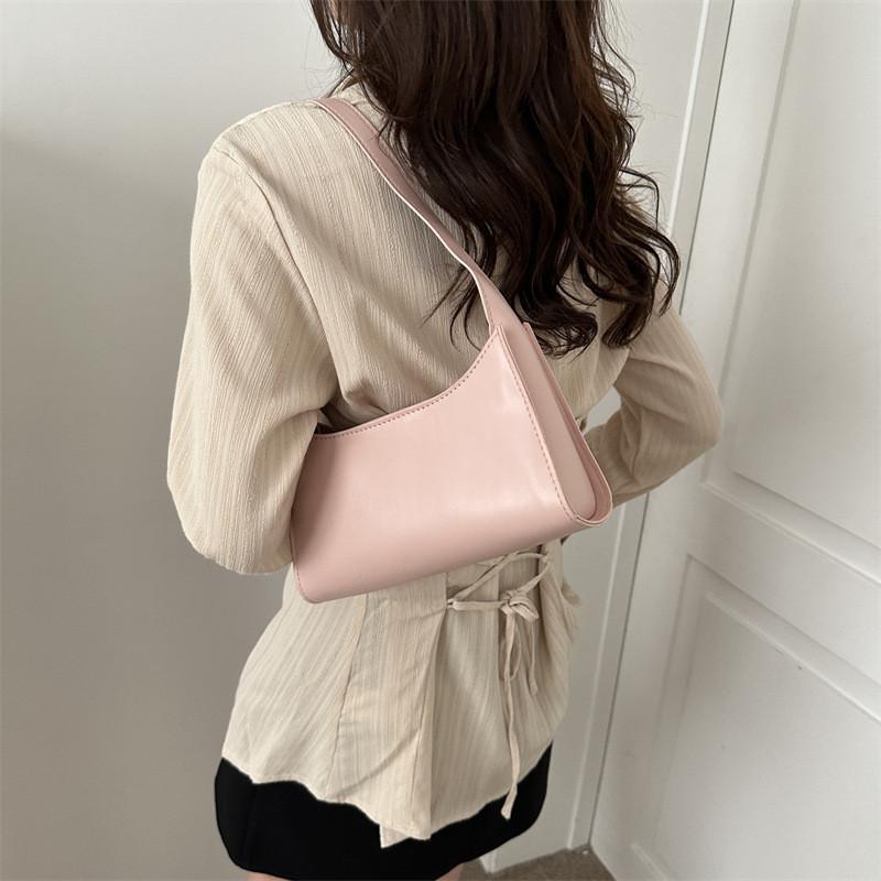 Trendy Womens Underarm Bag Chic Street Style Fall Collection Perfect For Everyday Use